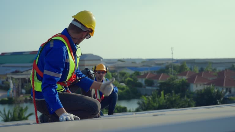 Best Storm Damage Roof Repair  in Crescent Springs, KY